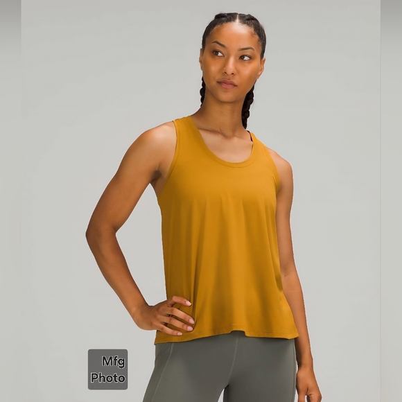 lululemon athletica Tops - Lululemon Essential Tank Top *Train, Womens 6/8